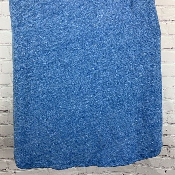 SOFT Blue Classic T yellow edges long modest plus - Picture 6 of 8